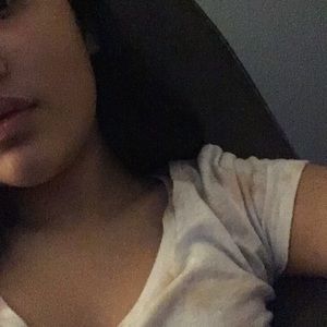 Meet your Posher, Valeria